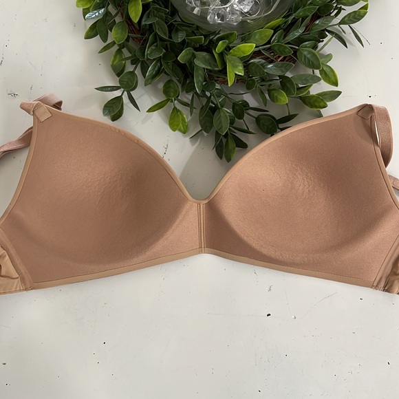 Victorias Secret Bra - Picture 8 of 10